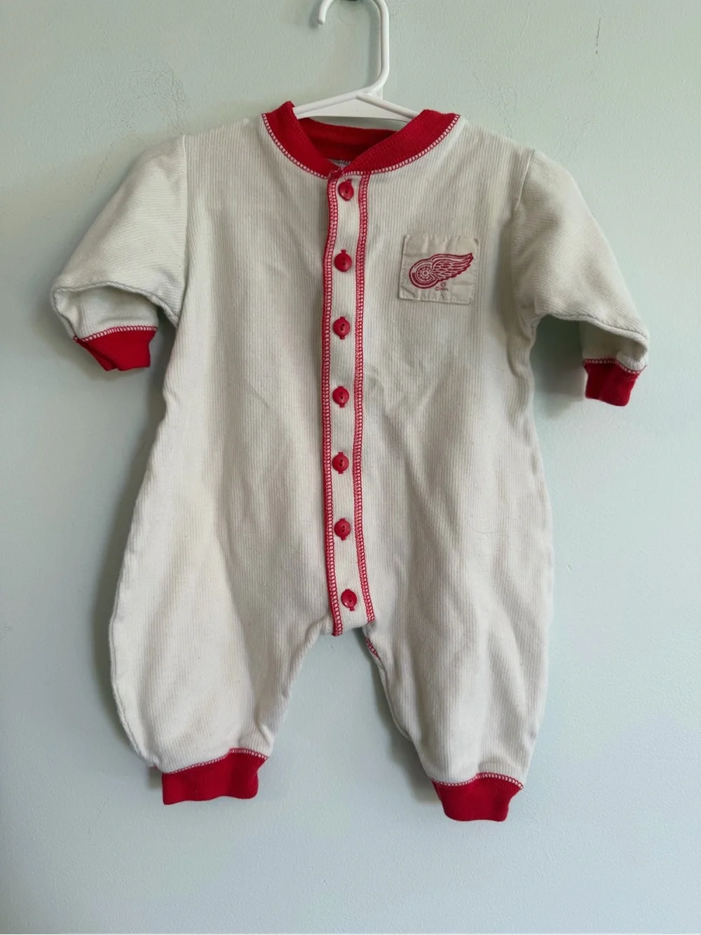 Vintage 90’s NHL Red Wings Classic Cream and Red Baby One-Piece Romper